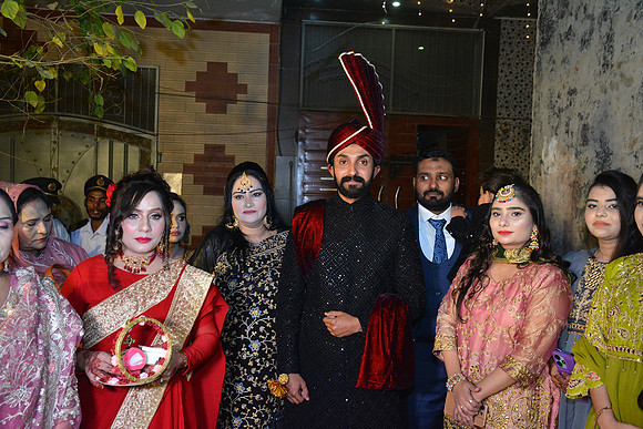 Usman & Hafsa Barat 00039