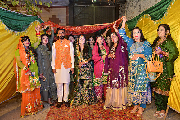Usman & Maria Mehndi 00161