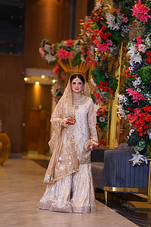 Maheen & Usama Nikah 00019