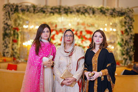 Ammara & Azeem Barat 00153
