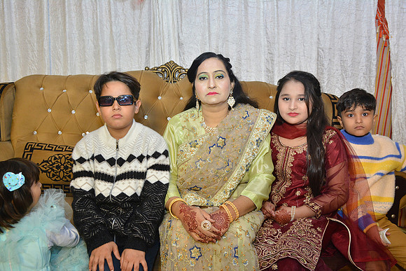 Usman & Hafsa Barat 00034