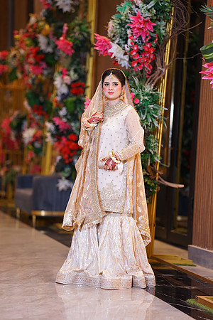 Maheen & Usama Nikah 00017