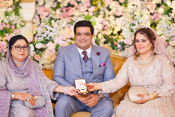 Ammara & Azeem Walima 00159