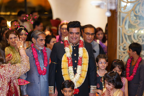 Ammara & Azeem Barat 00188