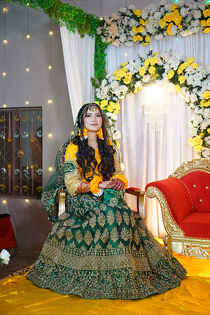 Uzair & Faria Mehndi 00063