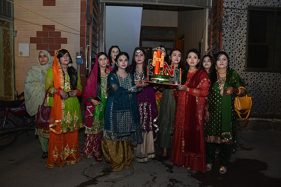 Usman & Maria Mehndi 00135