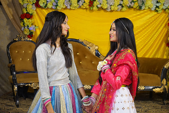 Umer Hayat & Qurat ul Ain Mehndi 00221