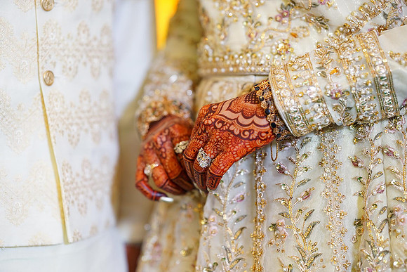 Sana & Ijaz Mehndi 00013