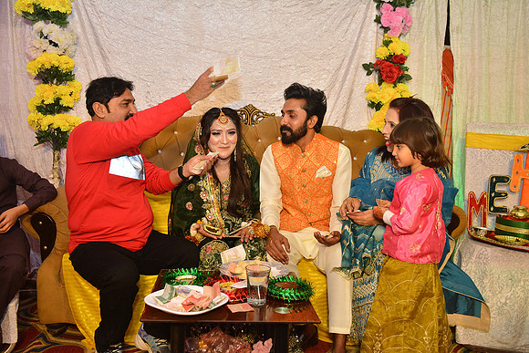 Usman & Maria Mehndi 00202