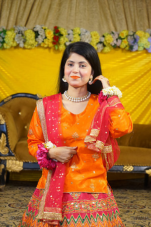 Umer Hayat & Qurat ul Ain Mehndi 00102