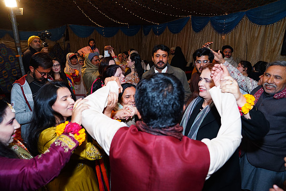 Mehndi 145