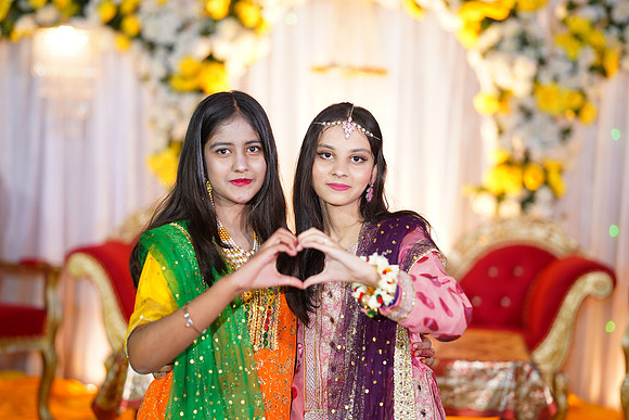 Uzair & Faria Mehndi 00200