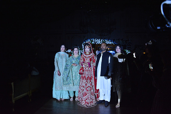 Usman & Hafsa Barat 00211