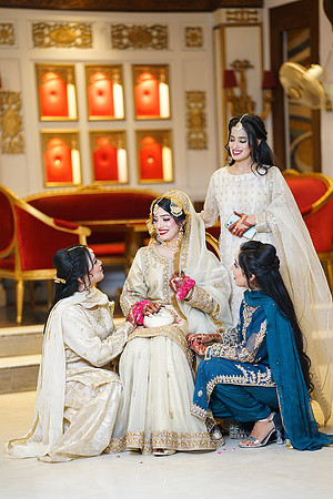 Ayesha & Khurram Nikah 00093