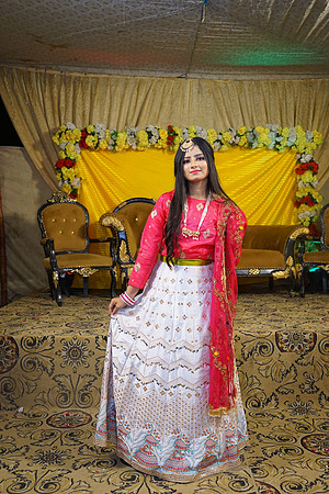 Umer Hayat & Qurat ul Ain Mehndi 00231