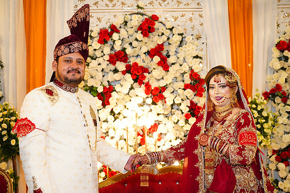 Hina & Jaffar Barat 00107