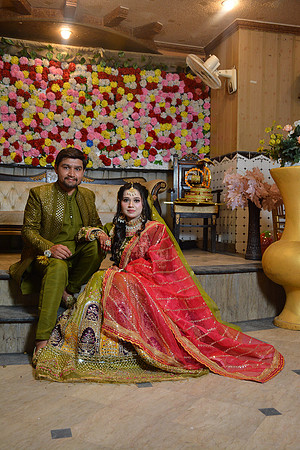 Usama & Bisma Mehndi 00069