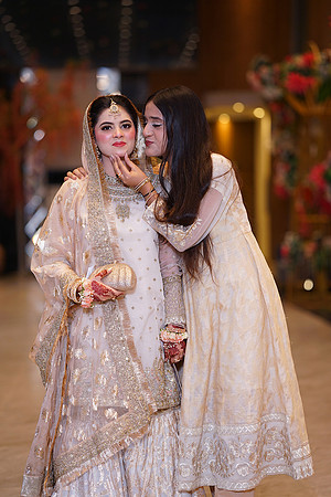 Maheen & Usama Nikah 00174