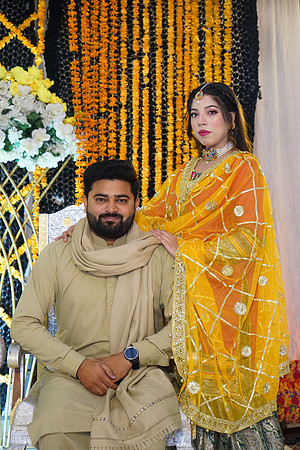 Ayesha & Arslan Mehndi 00086