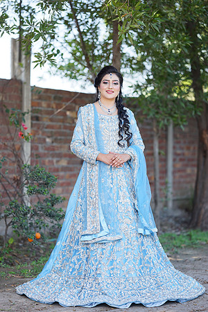 Haniya & Abid Outdoor Walima Shoot 00030