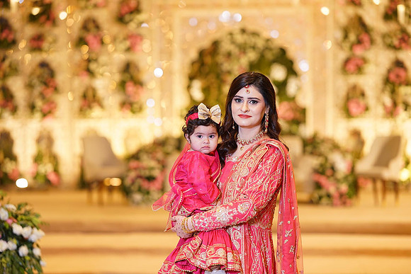 Sana & Ijaz Barat 00159
