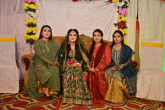 Usman & Maria Mehndi 00081