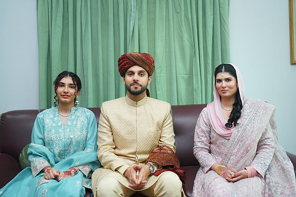 Hasan & Sundus Barat 00180