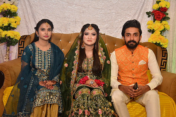 Usman & Maria Mehndi 00074