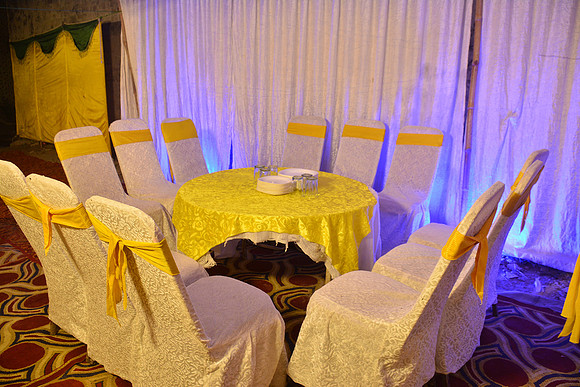 Usman & Maria Mehndi 00003