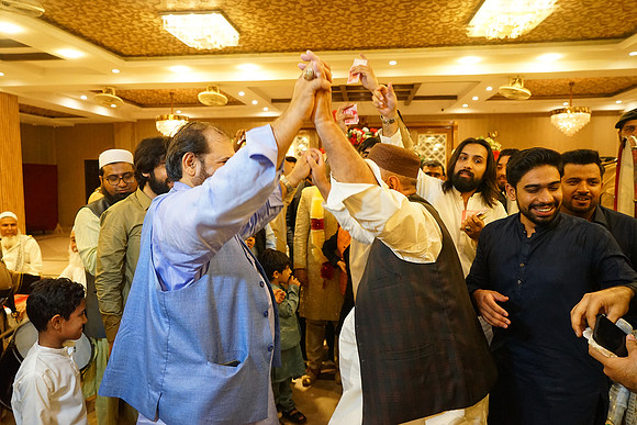 Farhan & Anum Barat 00165