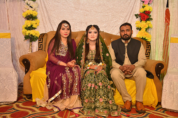 Usman & Maria Mehndi 00110