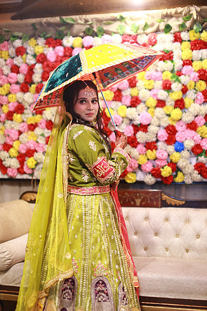 Usama & Bisma Mehndi 00159