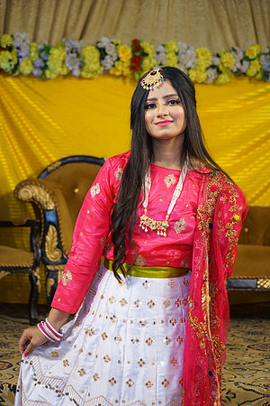 Umer Hayat & Qurat ul Ain Mehndi 00230
