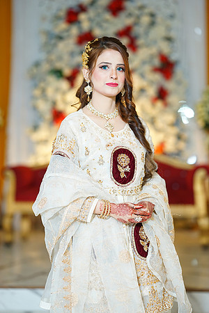 Hina & Jaffar Barat 00195
