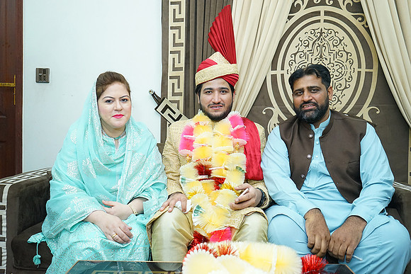 Farhan & Anum Barat 00086