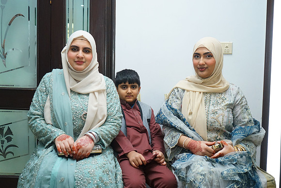 Hasan & Sundus Barat 00195