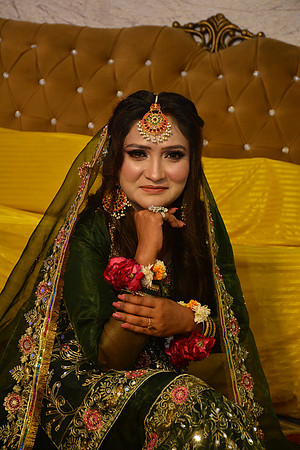 Usman & Maria Mehndi 00051