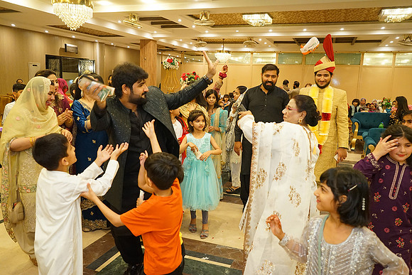 Farhan & Anum Barat 00207