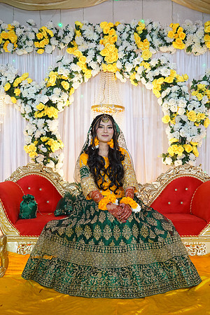 Uzair & Faria Mehndi 00092