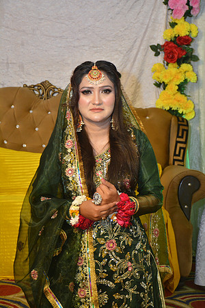 Usman & Maria Mehndi 00023