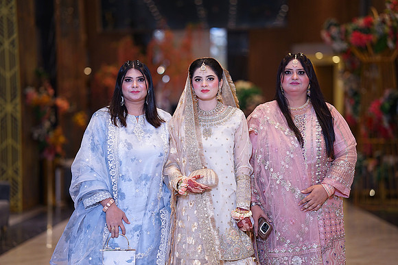 Maheen & Usama Nikah 00171