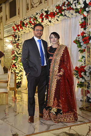 Usman & Hafsa Barat 00190