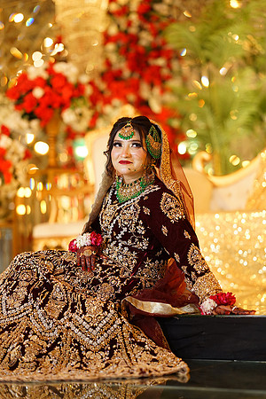 Usman & Hafsa Walima 00186