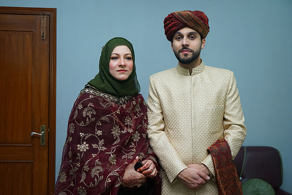 Hasan & Sundus Barat 00134