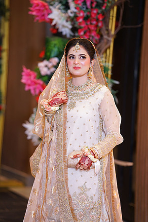 Maheen & Usama Nikah 00018