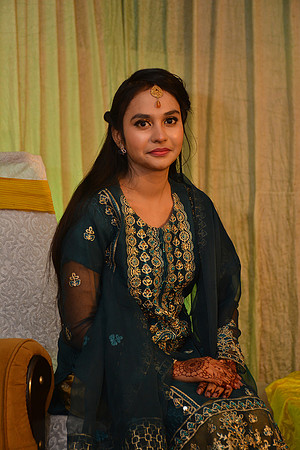 Usman & Maria Mehndi 00105