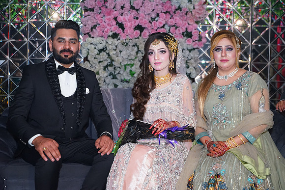 Junaid & Saman Walima 00705