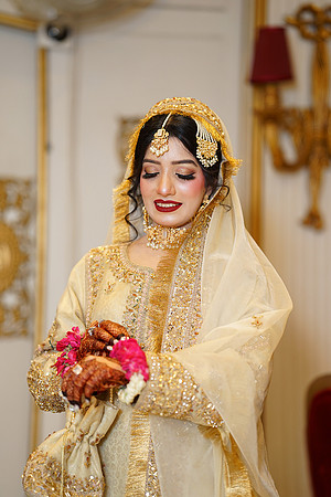 Ayesha & Khurram Nikah 00030