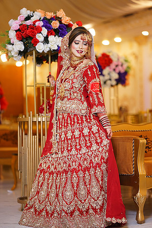 Hina & Jaffar Barat 00079