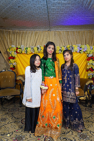 Umer Hayat & Qurat ul Ain Mehndi 00210